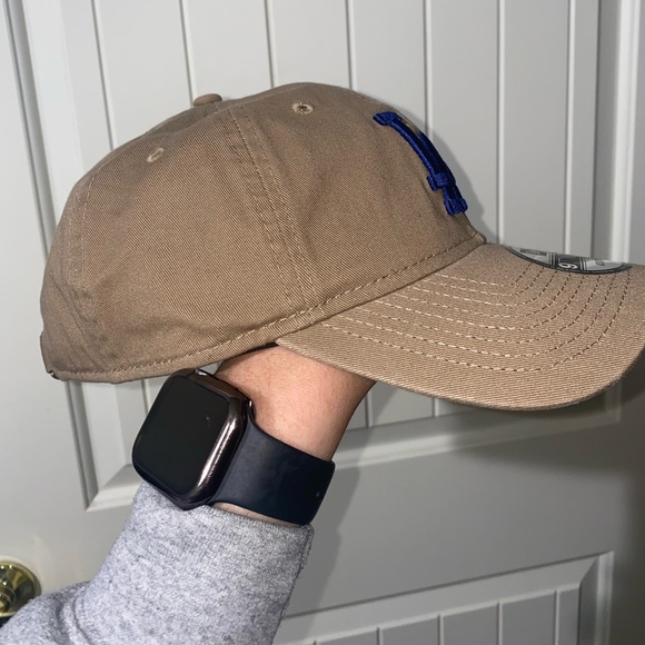 LA Dodgers Hat, NEW - Picture 2 of 5